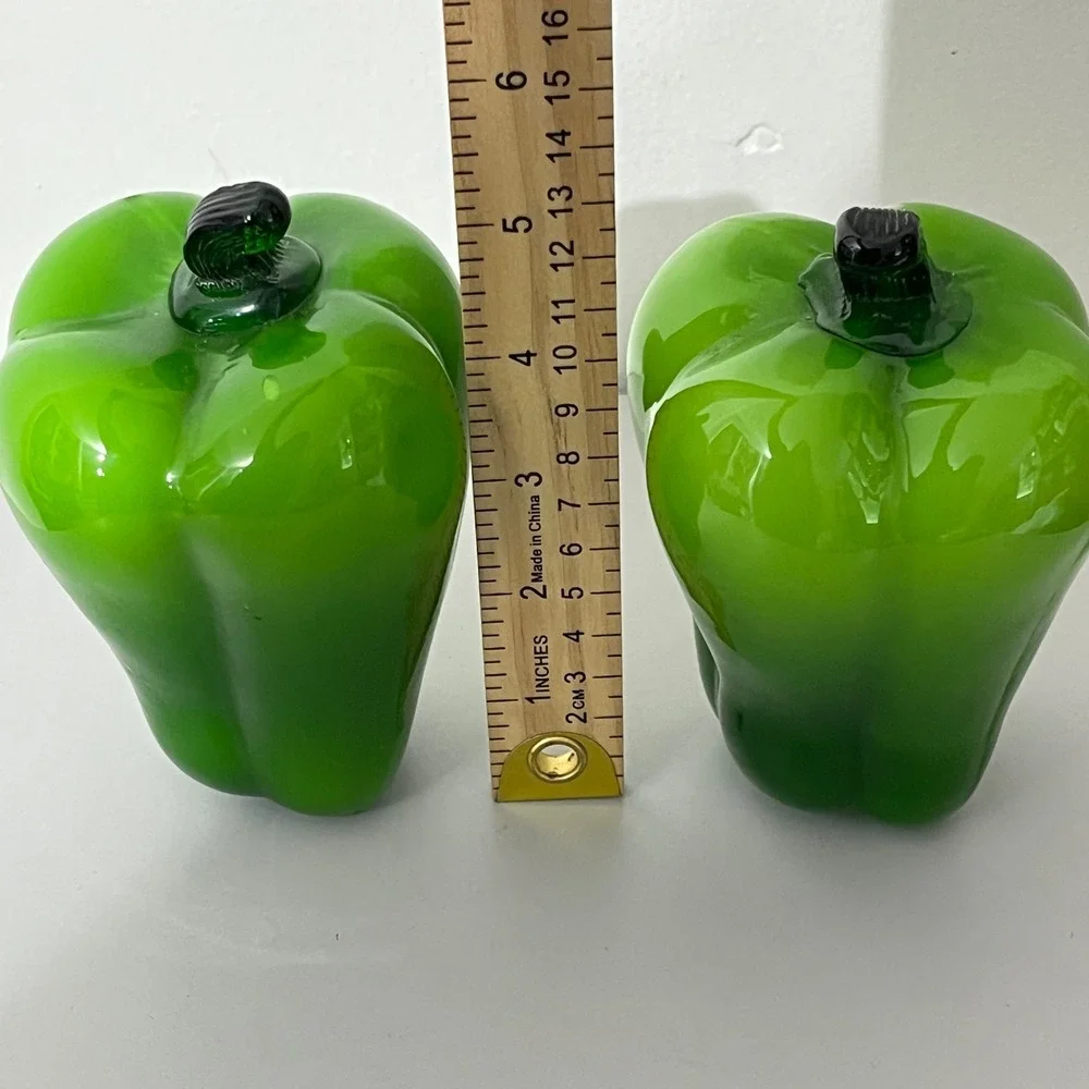 Unbranded hand blown
